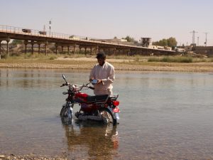 Helmand ibaia Lashkar Gah igarotzen
