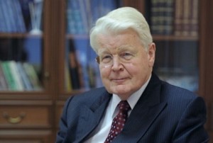 Olafur Grimsson Islandiako presidentea.