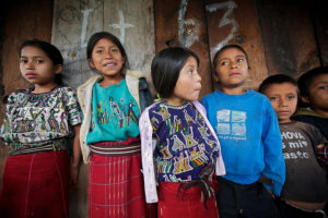 Ixil taldeko maia herritarrak izan ziren gobernuaren erasoak gehien pairatu zituztenak.